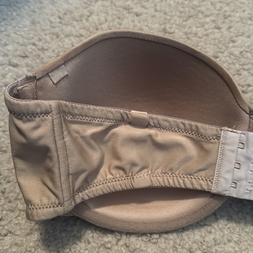 Self Expressions By Maidenform Strapless Bra Size 38D Color Nude - Picture 7 of 11
